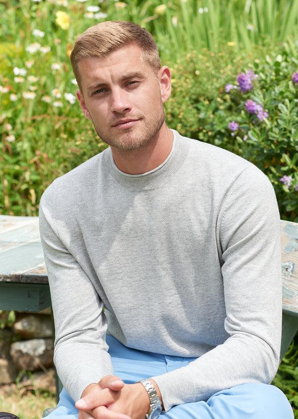 Alan Paine Leysmill Cotton Cashmere Jumper In Dove