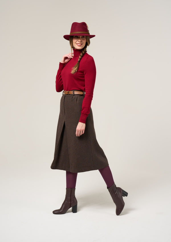 Alan Paine Surrey Ladies Tweed Culottes In Bramble