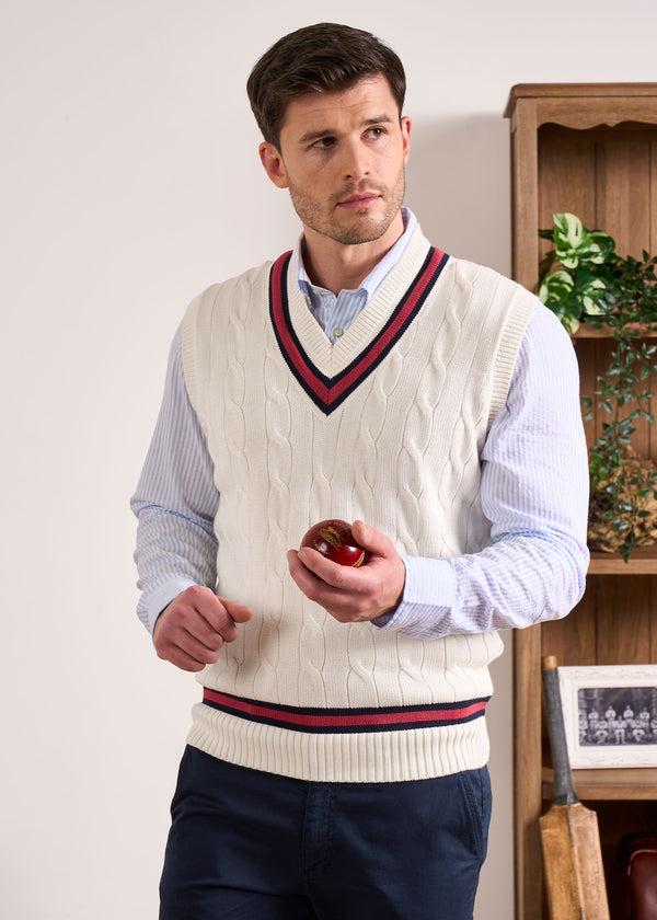 Alan Paine Chadbury Cable Cricket Slipover In Ecru & Cherry