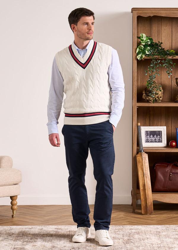 Alan Paine Chadbury Cable Cricket Slipover In Ecru & Cherry