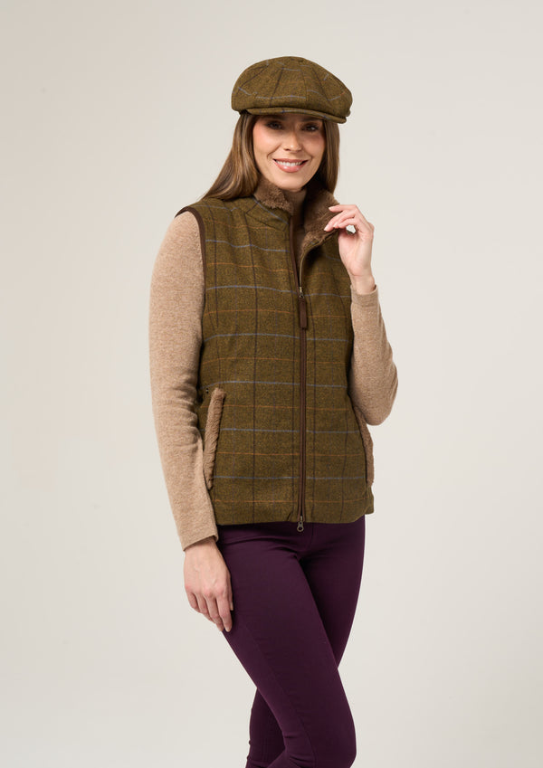 Alan Paine Combrook Ladies Tweed Gilet In Hazel - Regular Fit