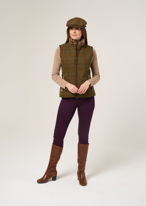 Alan Paine Combrook Ladies Tweed Gilet In Hazel - Regular Fit