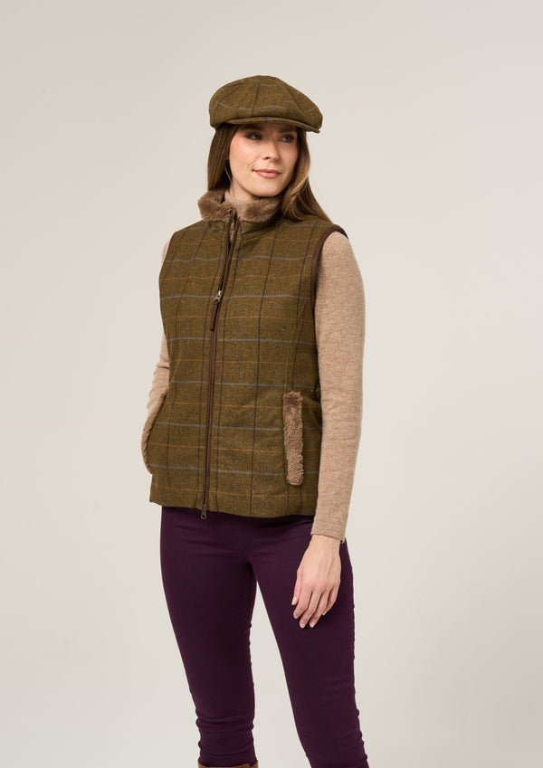 Alan Paine Combrook Ladies Tweed Gilet In Hazel - Regular Fit