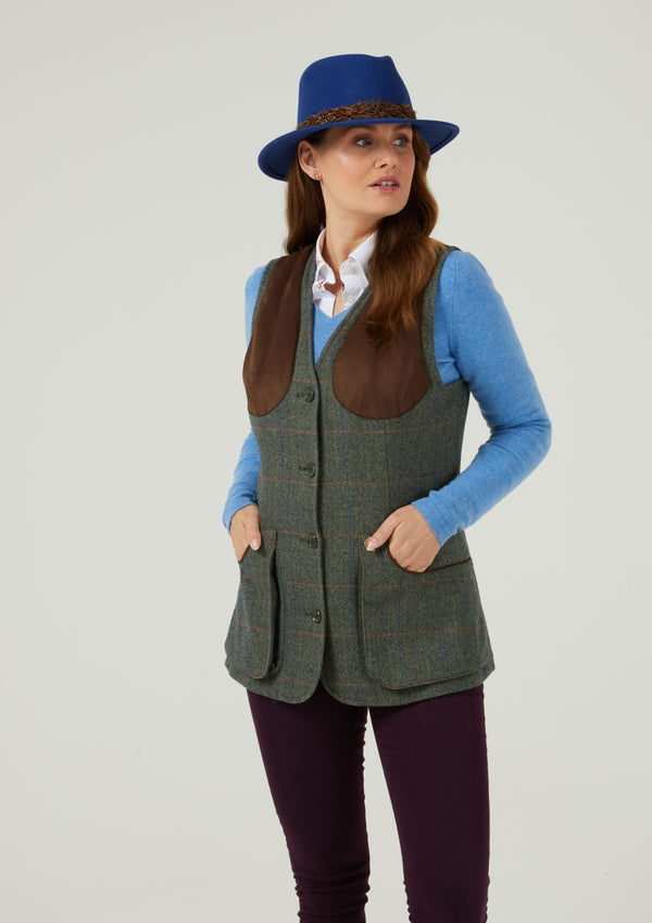 Alan Paine Combrook Ladies Tweed Shooting Waistcoat In Spruce - Regular Fit
