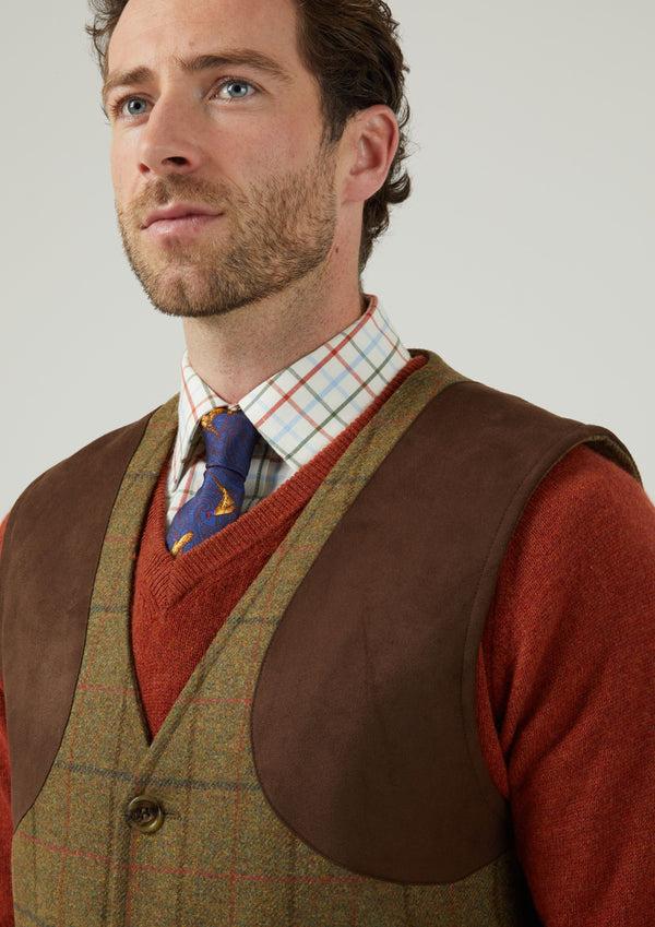 Alan Paine Combrook Men's Tweed Shooting Waistcoat In Thyme - Shooting Fit