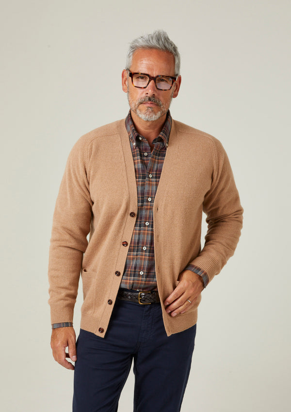 Alan Paine Cornwall Lambswool Cardigan In Camel - Classic Fit