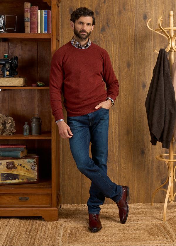 Alan Paine Dorset Men's Lambswool Jumper In Sienna - Classic Fit