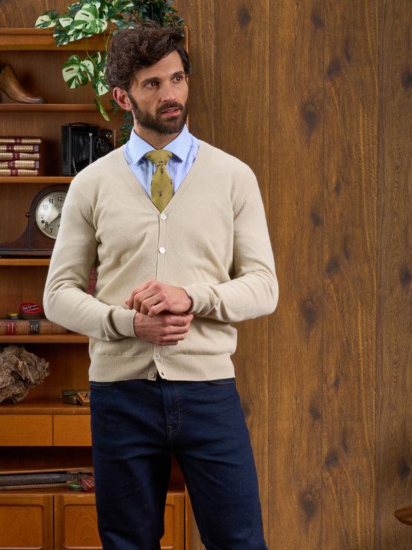 Alan Paine Men's Geelong Lambswool Cardigan In Natural - Classic Fit