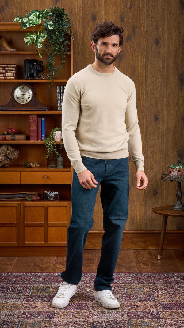 Alan Paine Men's Geelong Lambswool Crew Neck Jumper In Natural - Regular Fit