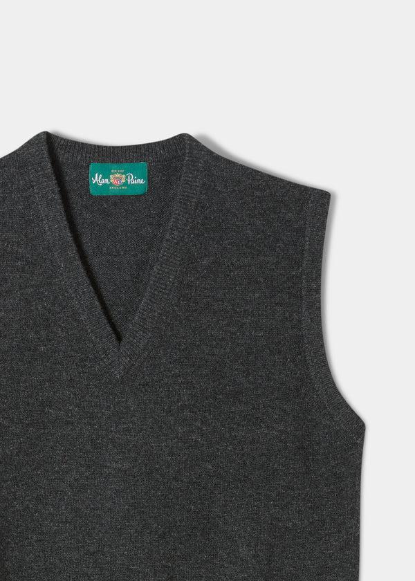 Alan Paine Norfolk Men's Lambswool Slipover In Charcoal - Classic Fit