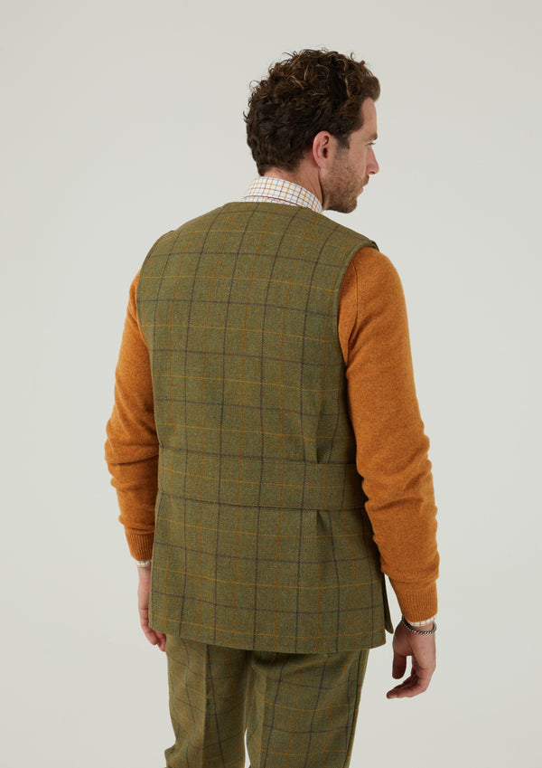 Alan Paine Rutland Men's Tweed Shooting Waistcoat In Dark Moss - Shooting Fit