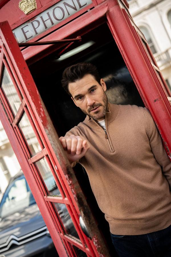Alan Paine Sutherland Lambswool 1/4 Zip Jumper In Camel - Regular Fit
