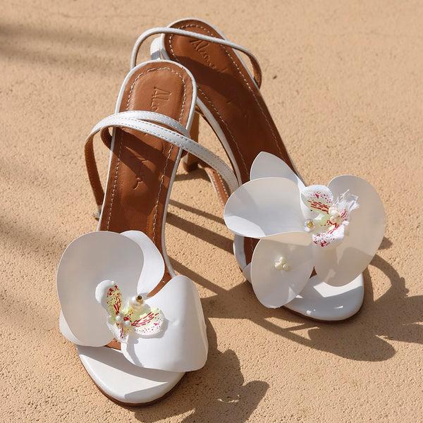 alameda turquesa FIONA WHITE FLOWER HEELS