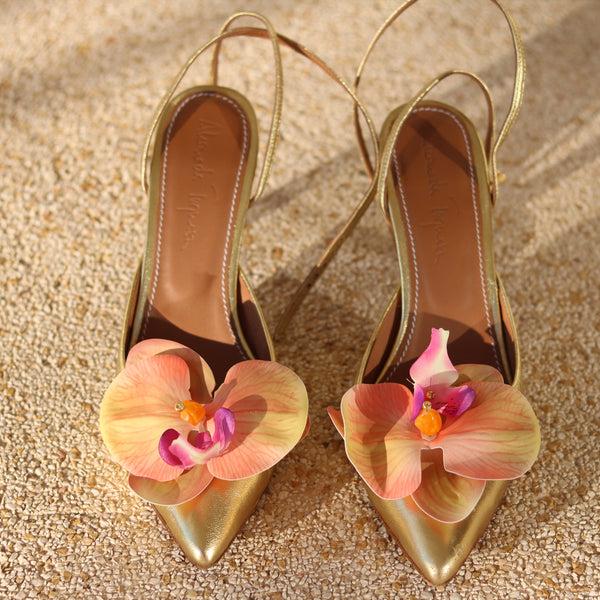 Alameda Turquesa MIRABEL GOLD PUMPS