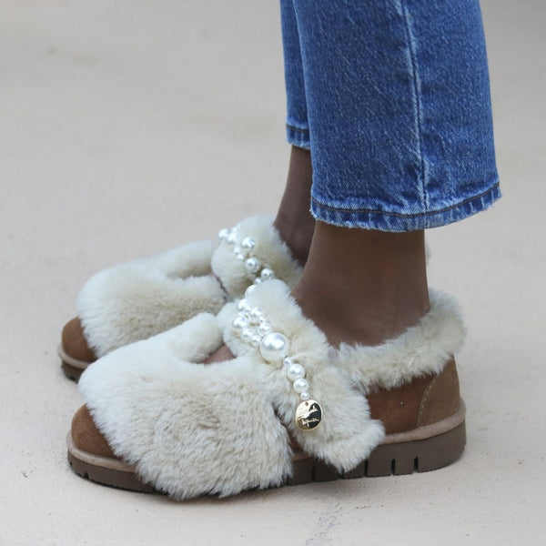 Alameda Turquesa OH SO CUTE Shearling Mary Jane