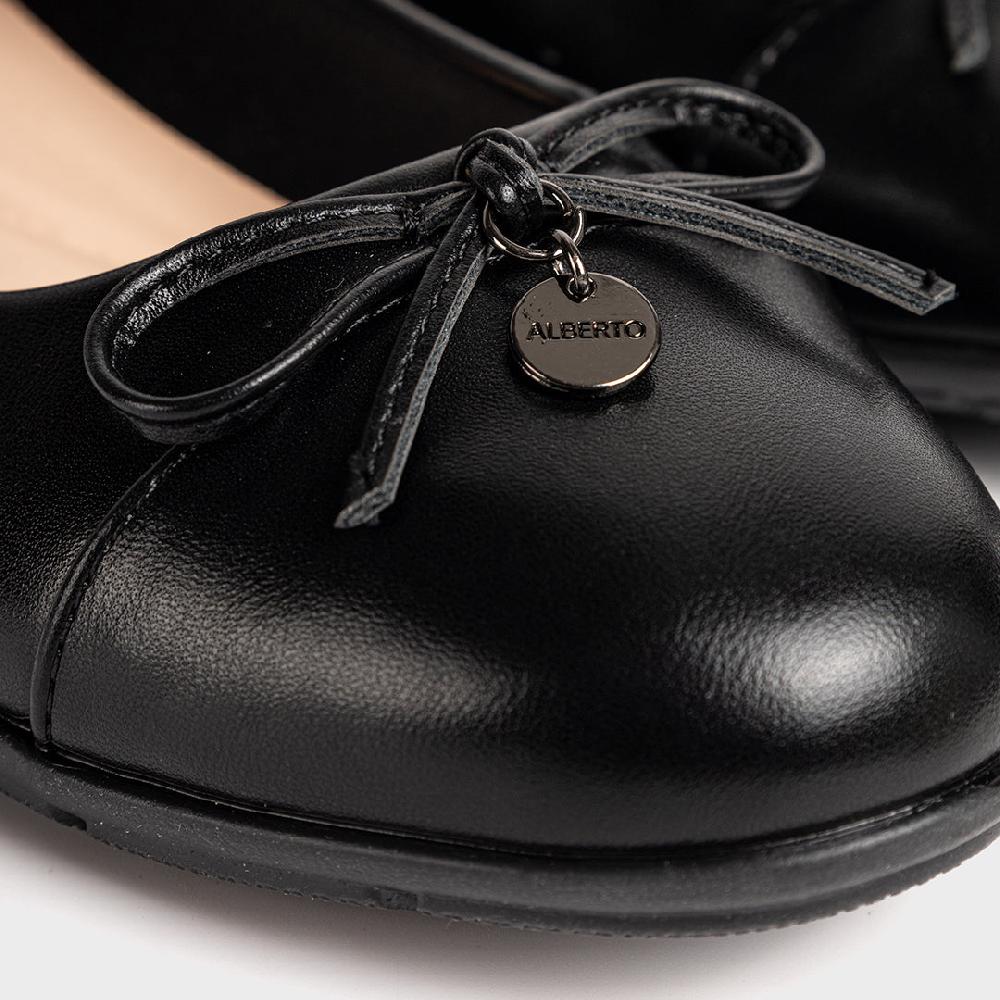 Alberto CushOn Women's Emori Flat Shoes