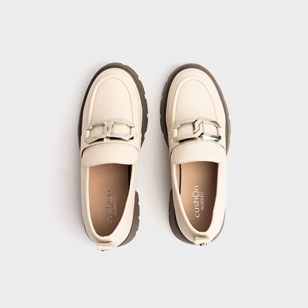 Alberto CushOn Women's Erin Buckle Flats