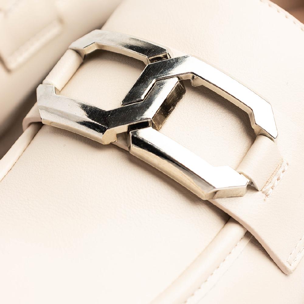 Alberto CushOn Women's Erin Buckle Flats