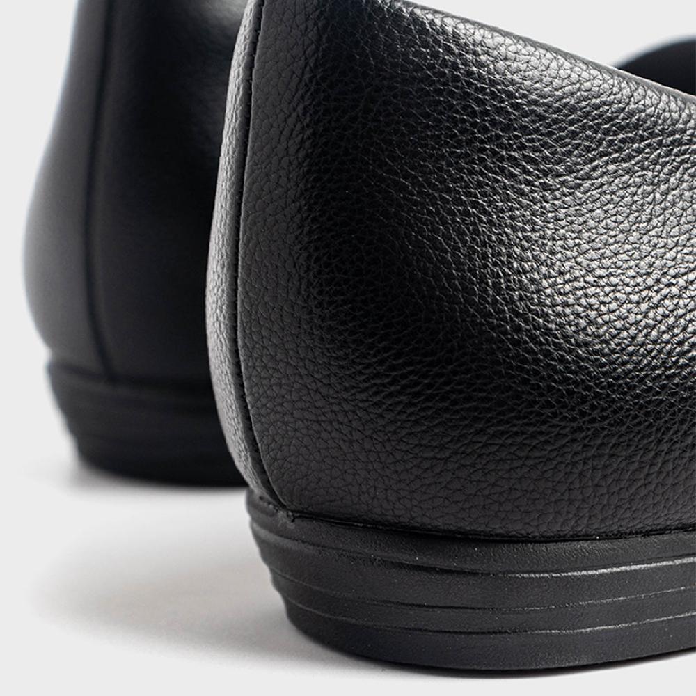 Alberto CushOn Women's Ezri Flat Shoes