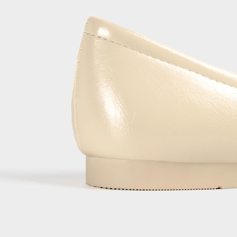 Alberto CushOn Women's Fatima Ballerina