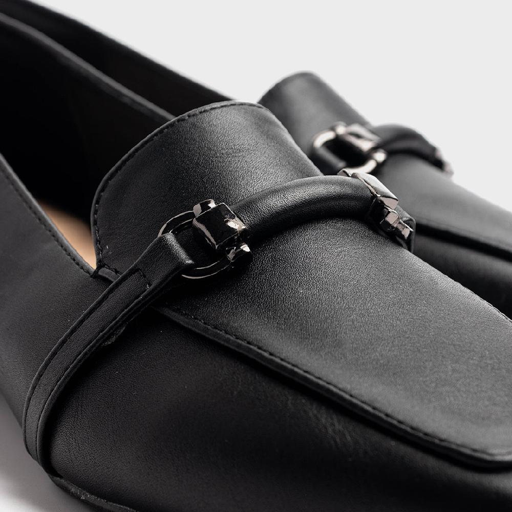 Alberto CushOn Women's Haven Buckle Pumps