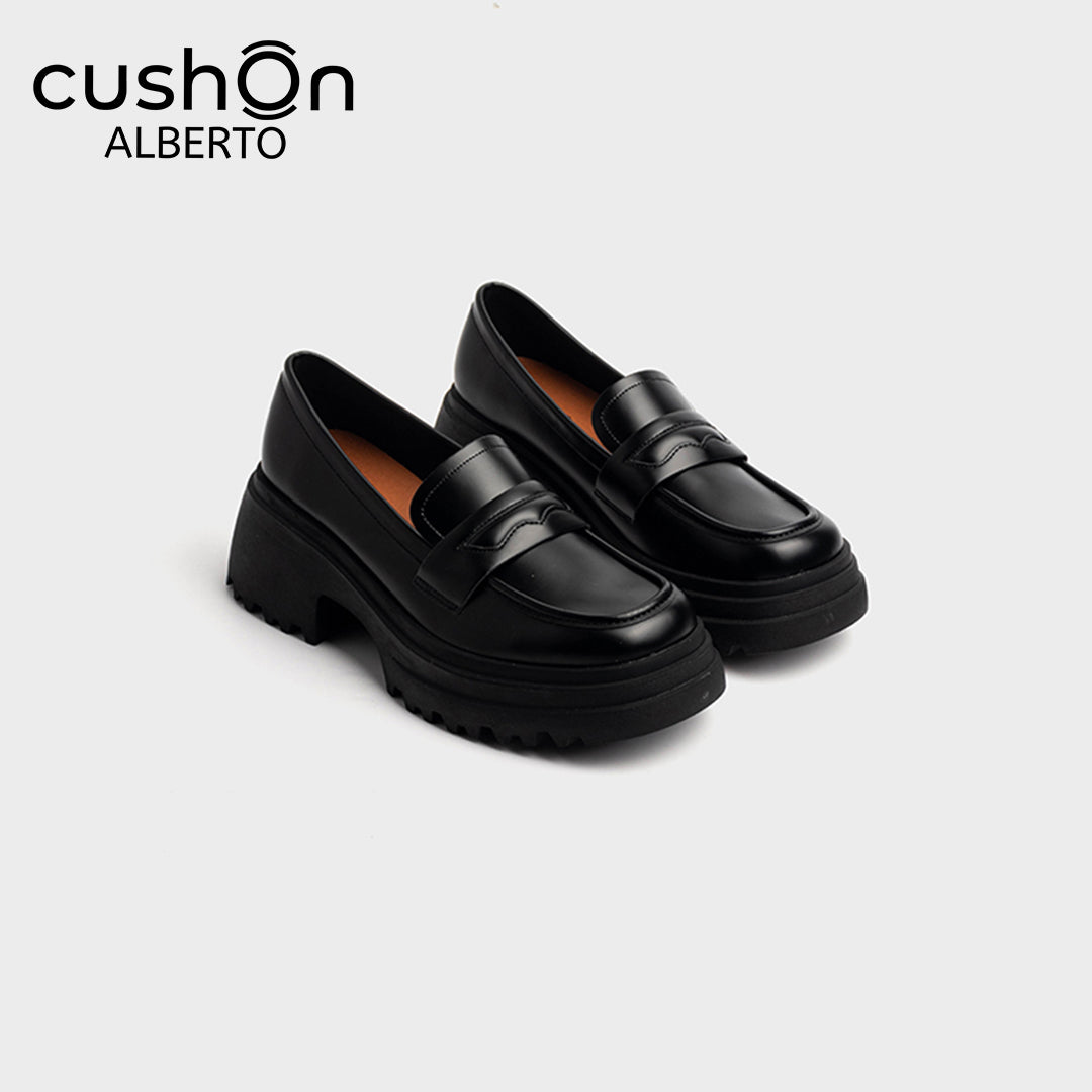 alberto cushOn Women's Hazley Wedge Shoes