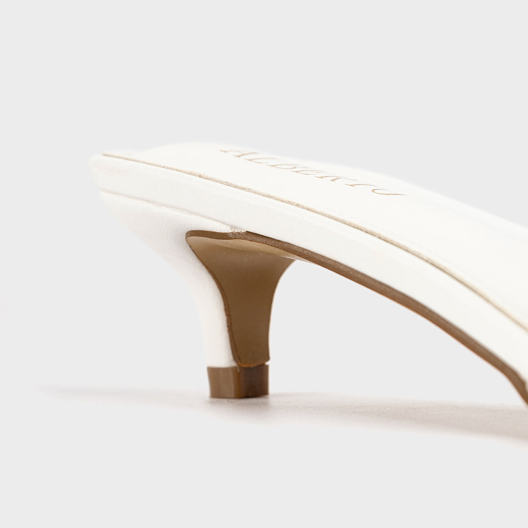 Alberto Women's Brittany Flat Sandals