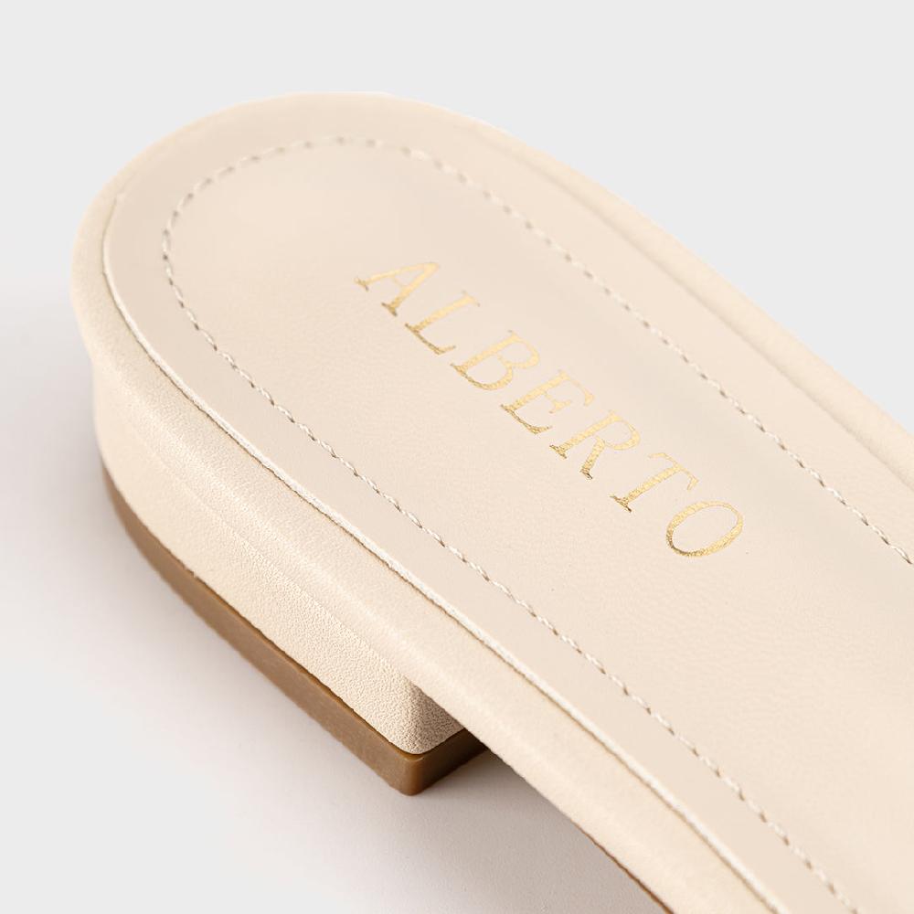 Alberto Women's Brittany Flat Sandals