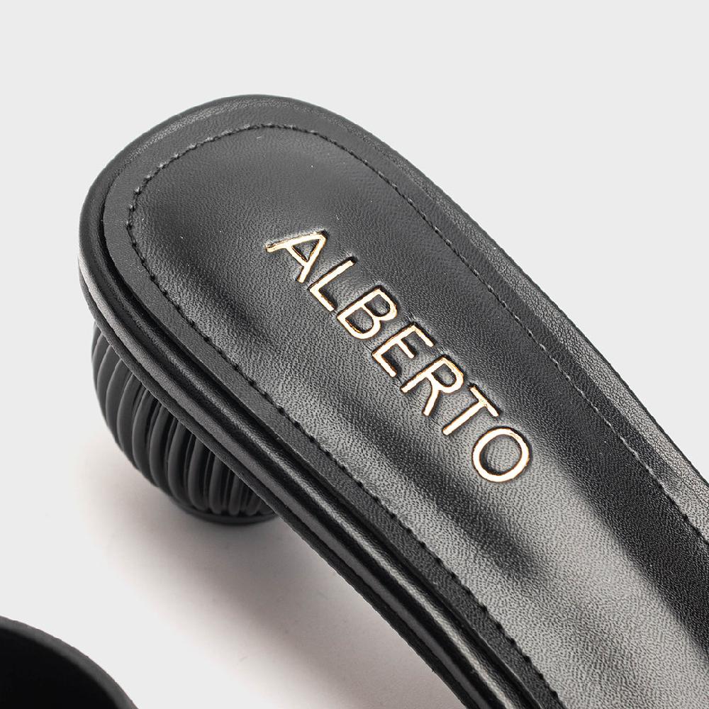 Alberto Women's Cherry Heeled Sandals