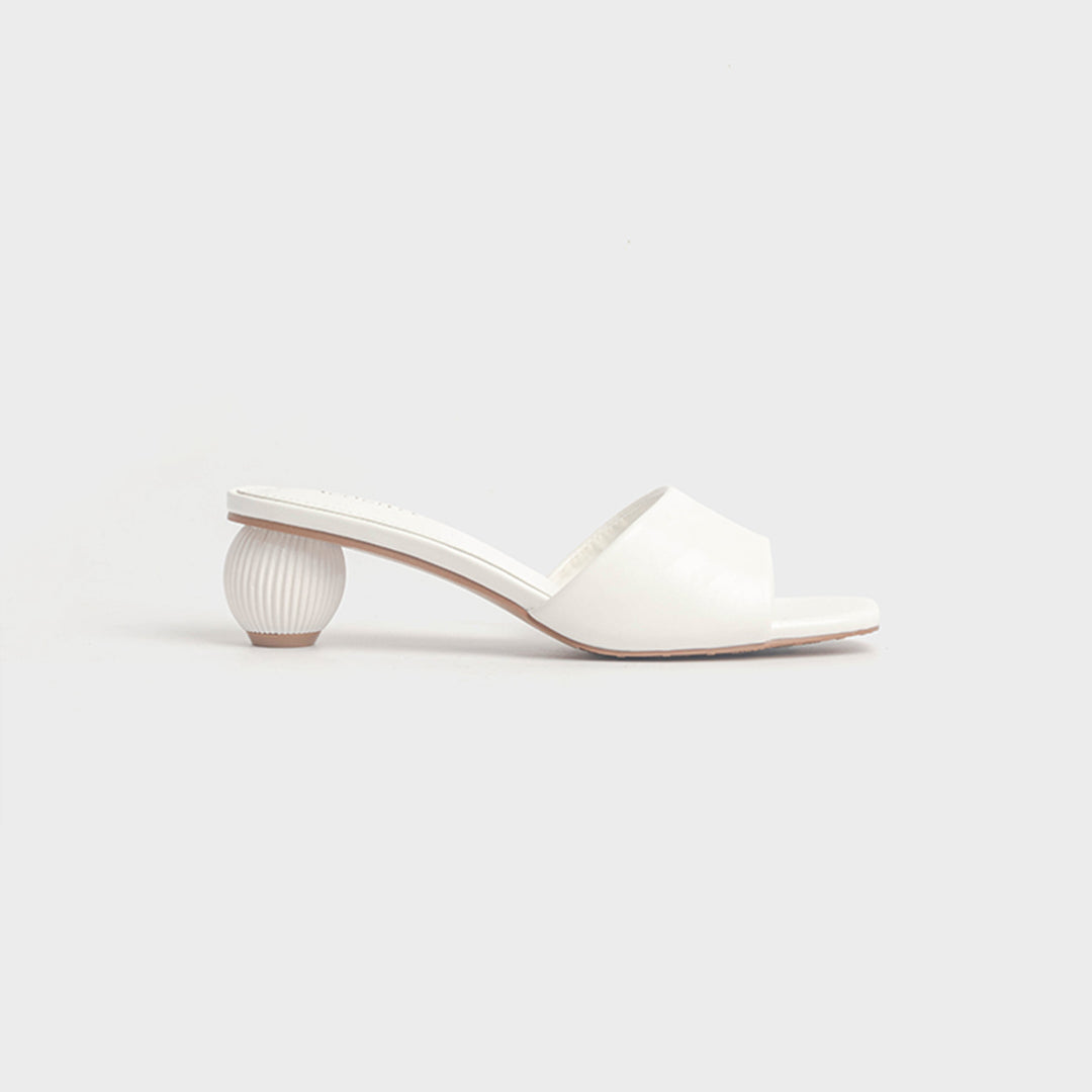 Alberto Women's Cherry Plain Heeled Sandals