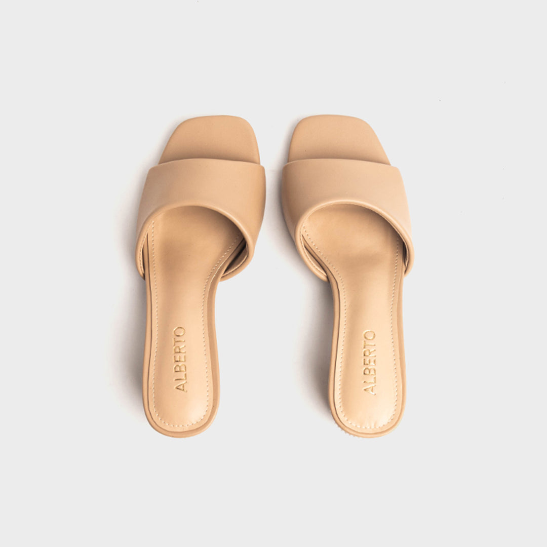 Alberto Women's Cherry Plain Heeled Sandals