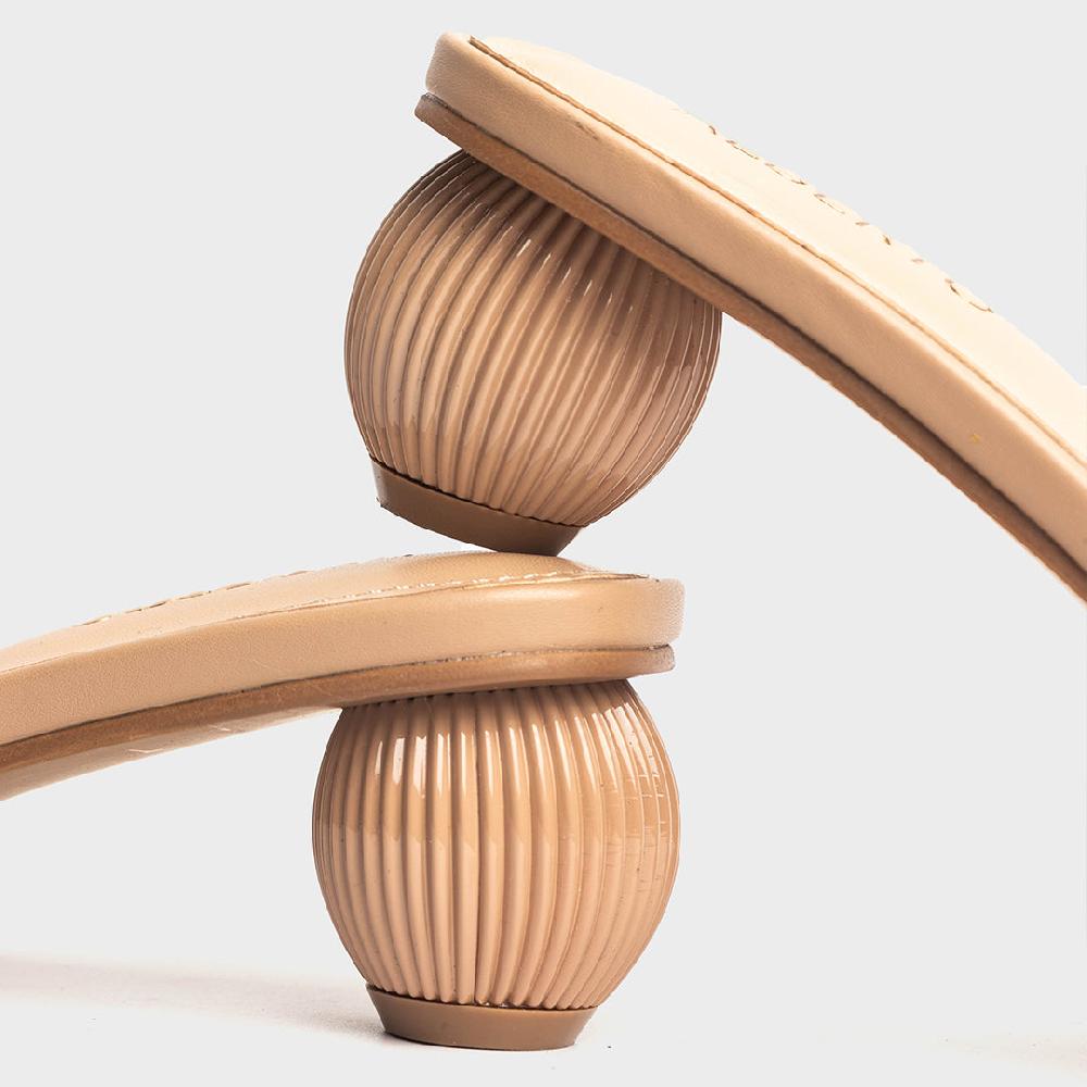 Alberto Women's Cherry Plain Heeled Sandals