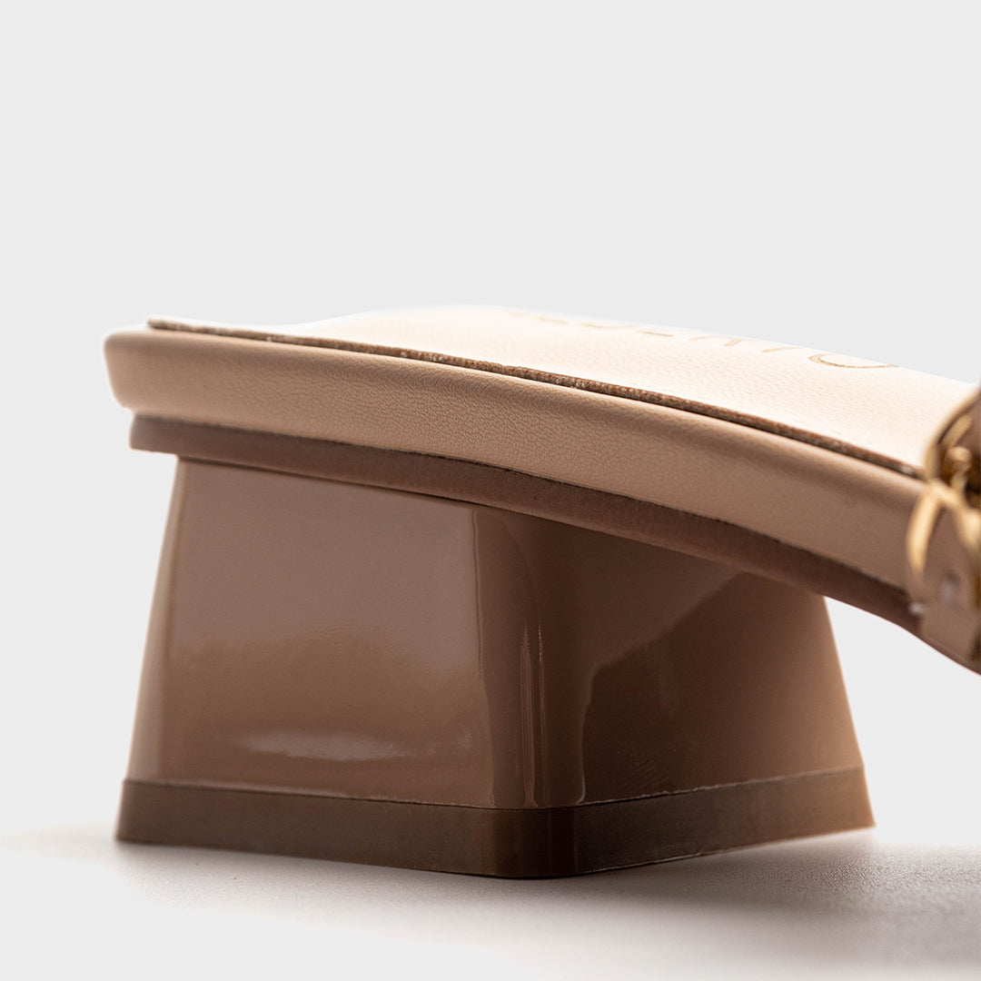 Alberto Women's Desirae Heeled Sandals