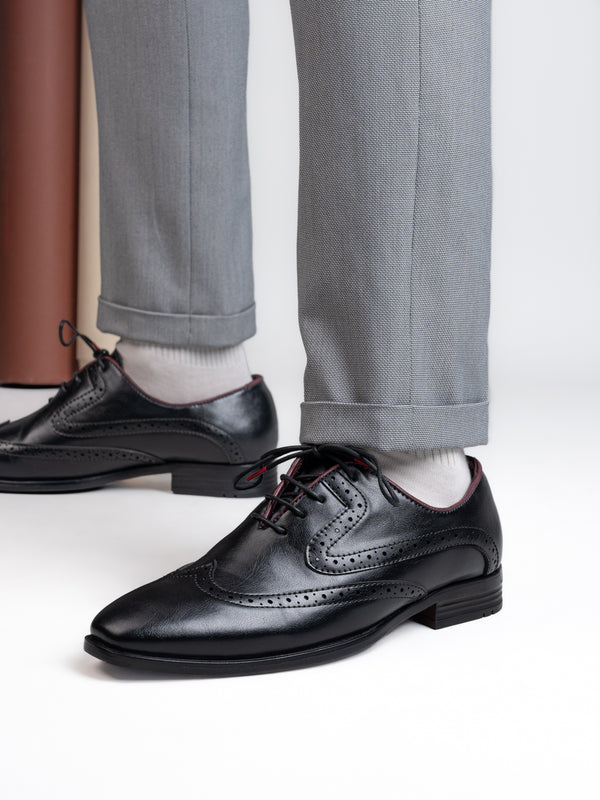 alberto torresi Alberto Torresi Black Laser Cut Laceup Formal Shoes