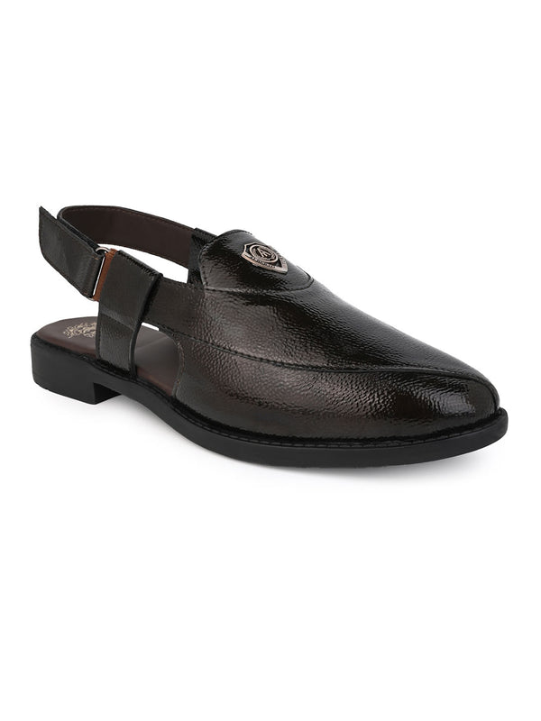 Alberto Torresi Alberto Torresi Brown Patent Crinkle Peshawari Sandal With Padded Insole