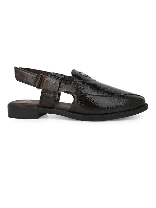 Alberto Torresi Alberto Torresi Brown Patent Crinkle Peshawari Sandal With Padded Insole