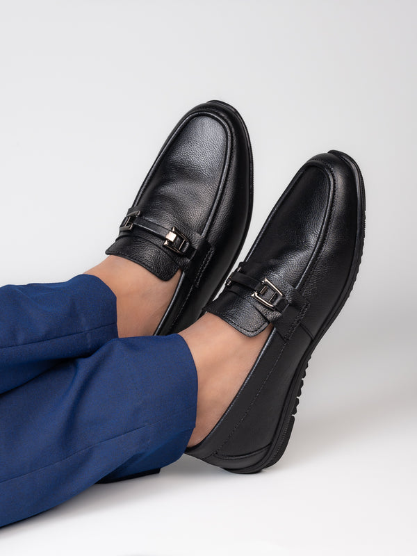 alberto torresi Alberto Torresi Genuine Leather Filter Your Pain Rubber Sole Loafers