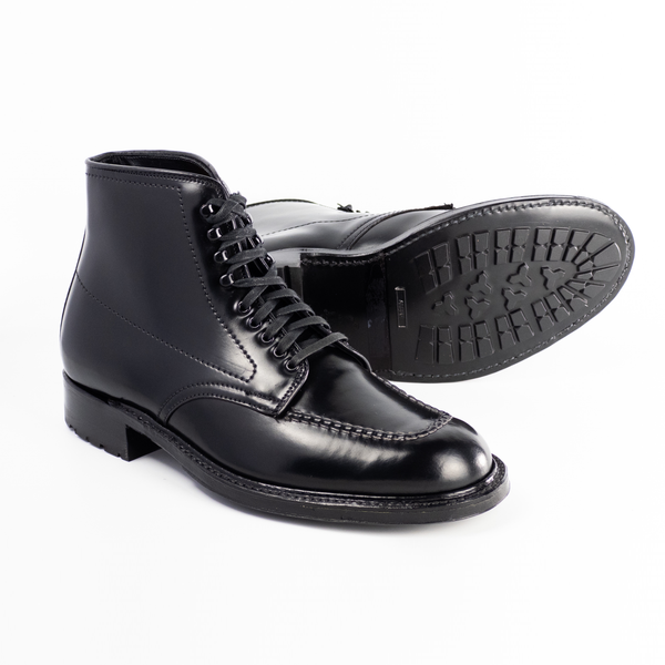 Alden A1902HC Handsewn Mocc Toe Boot (Black Shell Cordovan)
