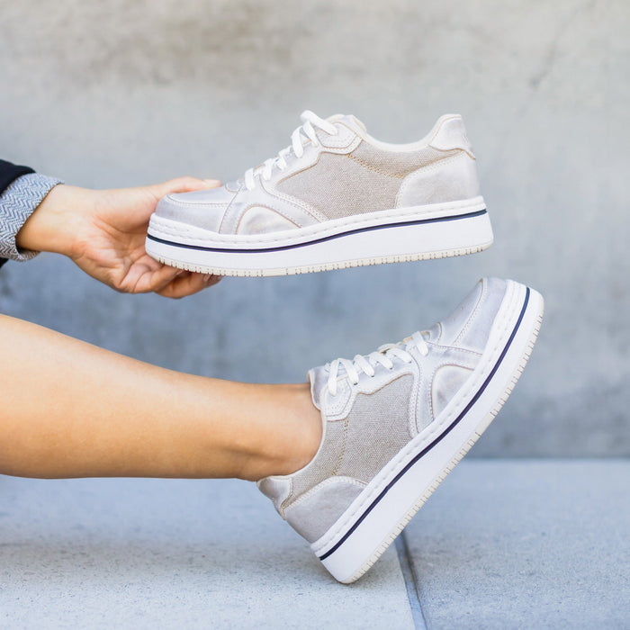 alegria Alyster Cream Shoe