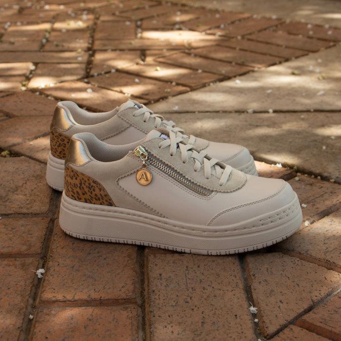 alegria Averie Cream Shoe