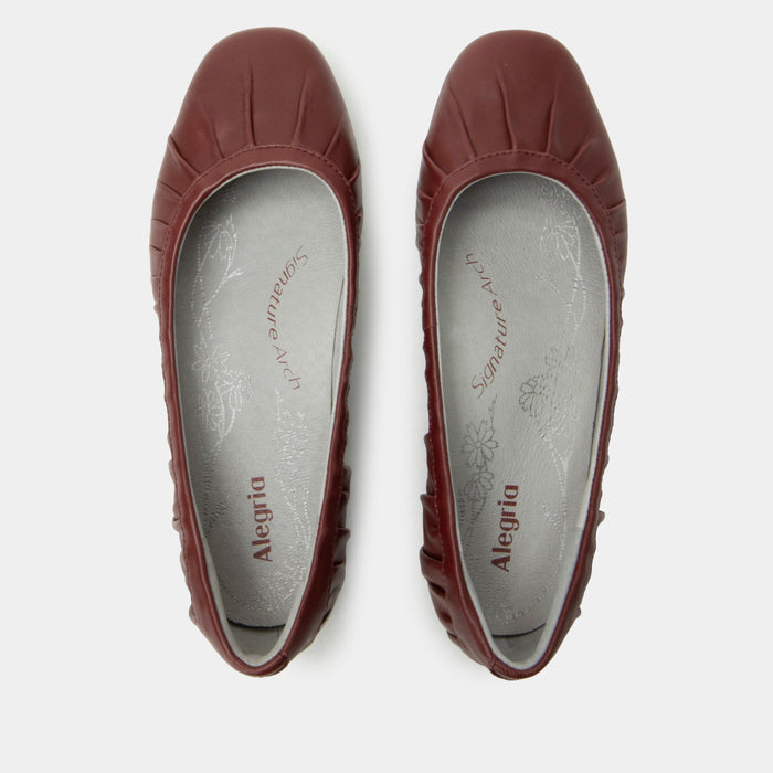 Alegria Beka Pinot Noir Shoe