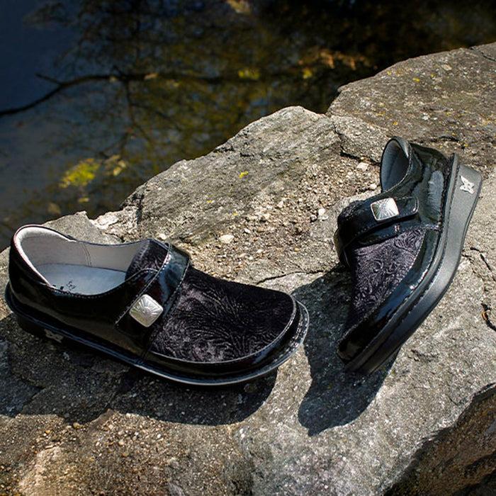 Alegria Brenna Raven Velvet Shoe