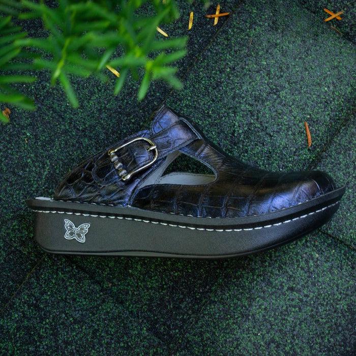 Alegria Classic Croco Shoe