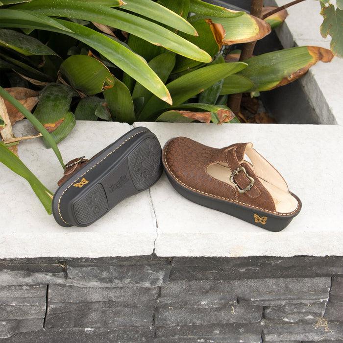 alegria Classic Delicut Tawny Shoe
