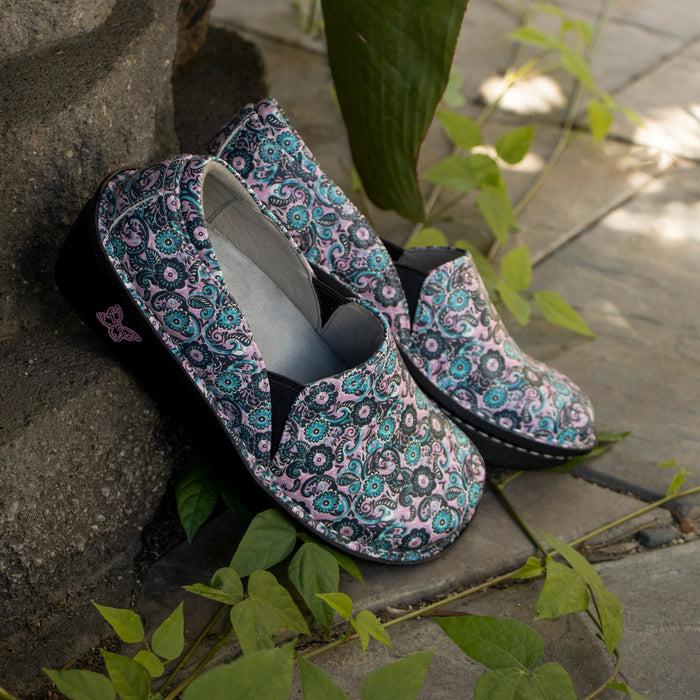 Alegria Debra Freely Shoe