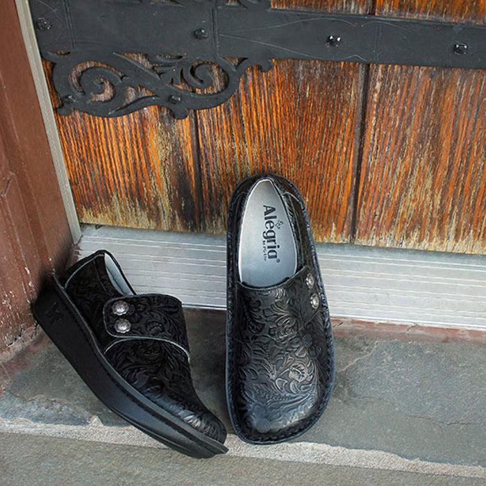 alegria Deliah Embossible Ink Shoe