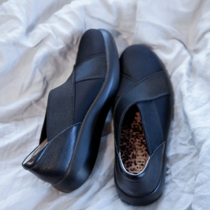 alegria Evie Black Shoe
