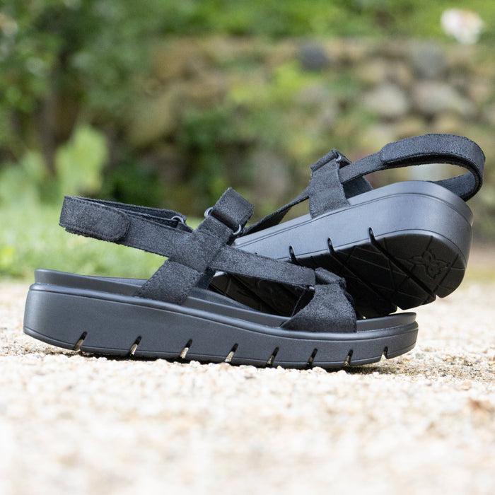 Alegria Henna They Call Me Mellow Black Sandal