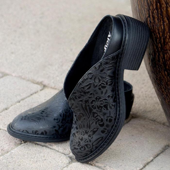 alegria Michy Loretta Crow Shoe