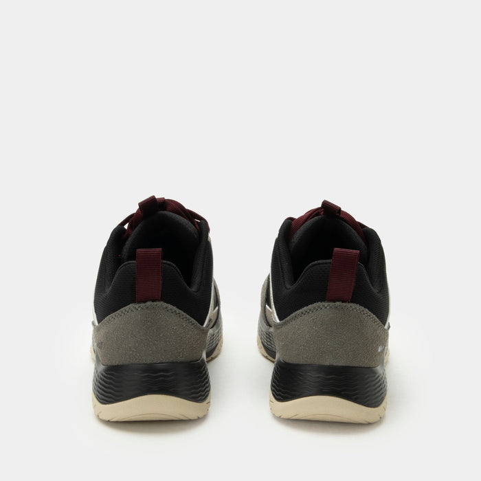 Alegria Motov8 Raven Shoe